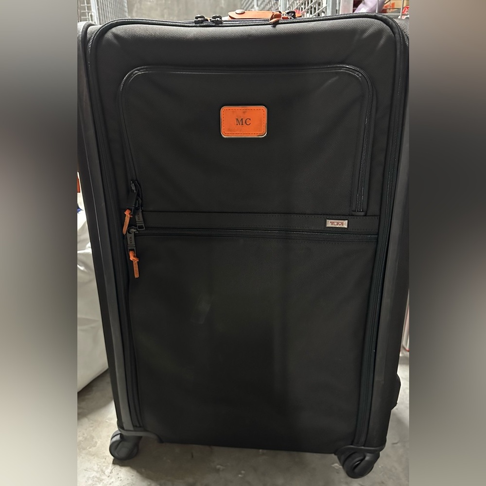 Tumi Worldwide Trip Expandable 4 Wheel PackingCase - Picture 1 of 5